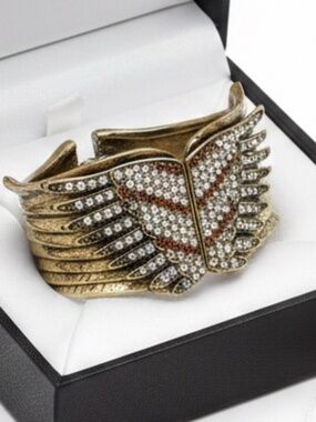 Womens Stainless Steel Antique Gold Tone Patriotic Hinged Bracelet Size 6.5